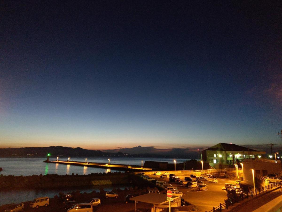 大岛 Volcanic Island酒店 外观 照片